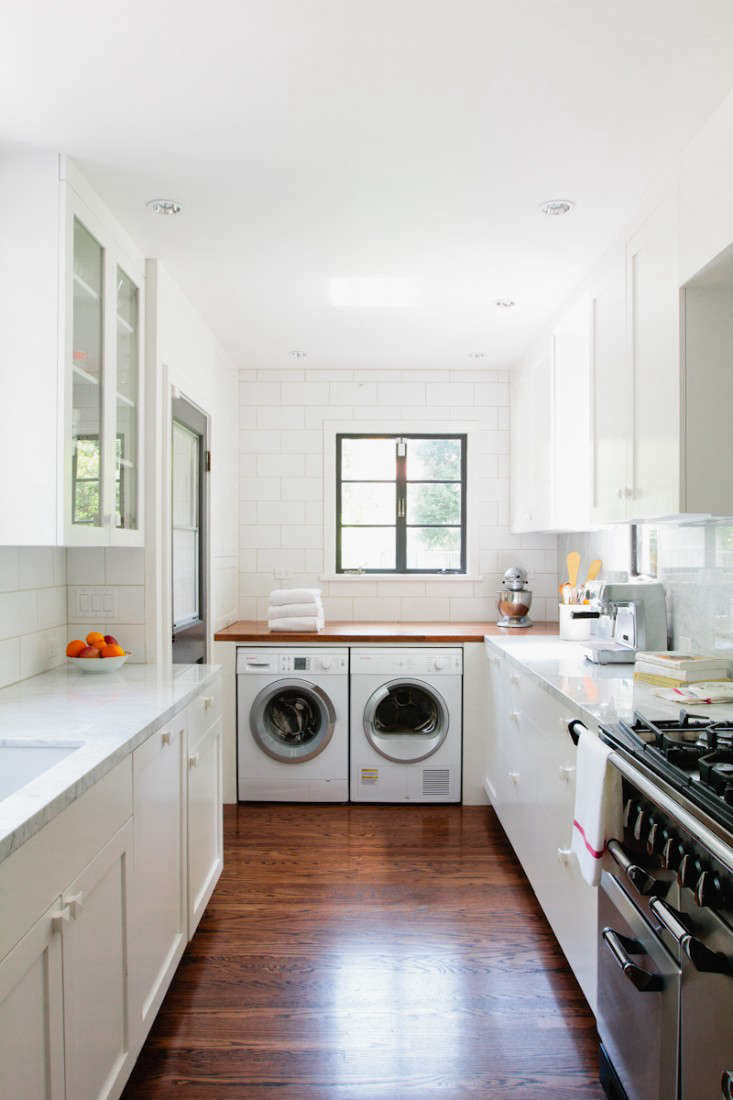 7 Ways to Sneak a Washer Dryer Into the Kitchen